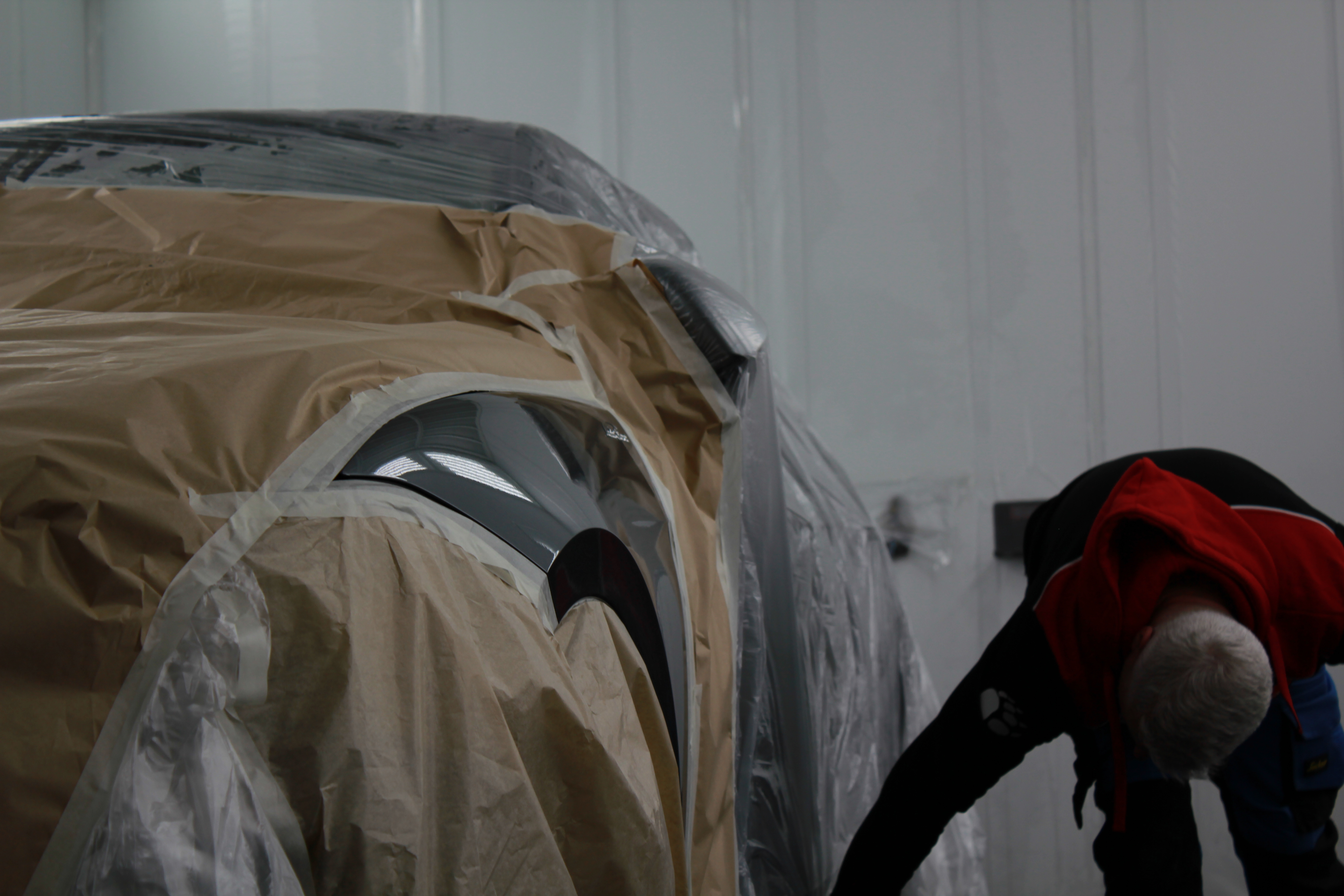 Car painter painting car 2